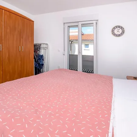 Juro Apartment