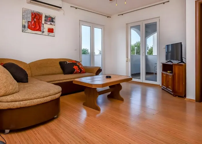 Apartamento Juro Rogoznica (Sibenik-Knin)