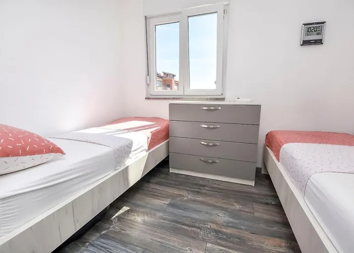 Juro Apartamento Rogoznica (Sibenik-Knin)